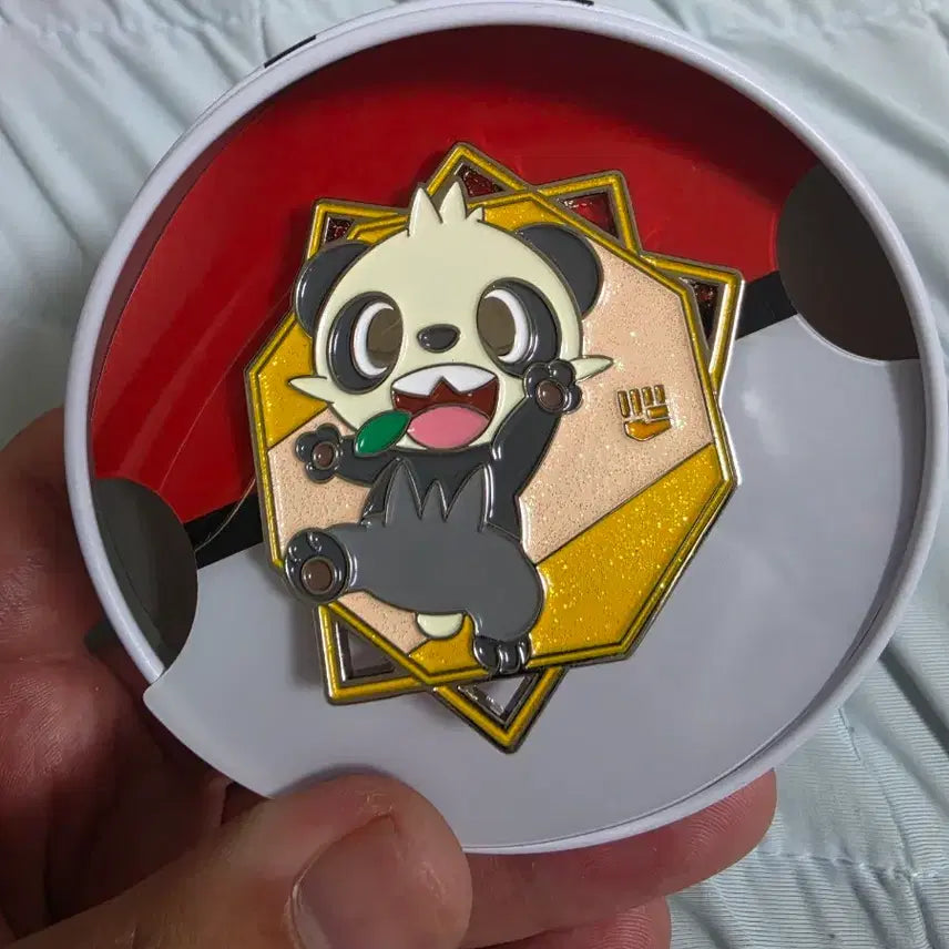 [BUNJANG] Pokemon Busan Pop-up Store Pan-Jjang Badge / 포켓몬 부산팝업스토어 판짱 뱃지 판매