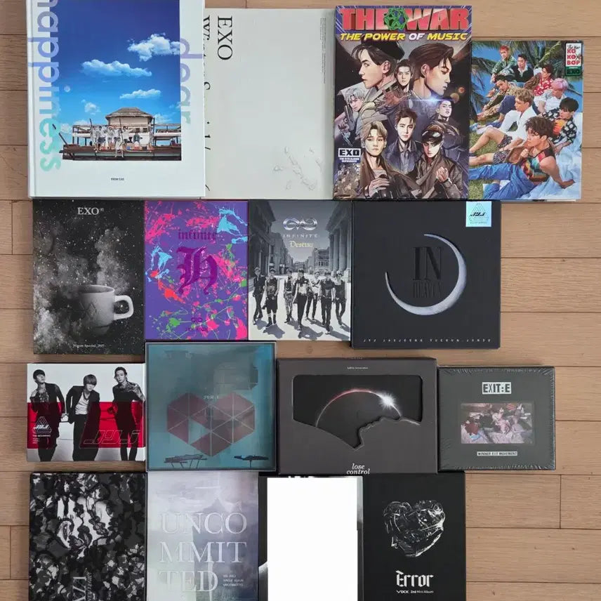 [BUNJANG] Various K-Pop Albums and Photobooks (EXO, Infinite, JYJ, Lay, VIXX, Jun. K, Winner, XIA) / K-POP 아이돌  EXO, INFINITE, JYJ,LAY, VIXX,