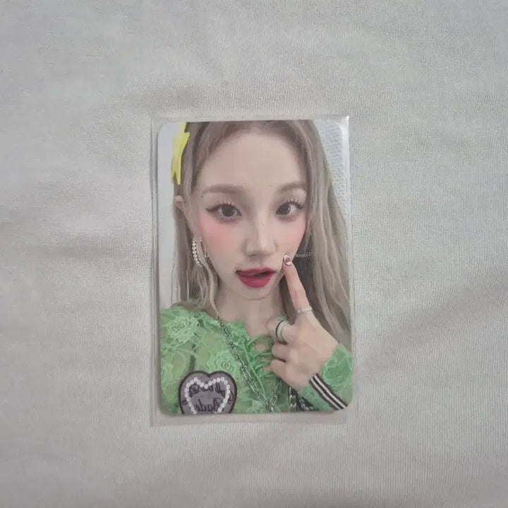 [BUNJANG] G)I-DLE Yuqi Starriver Photocard / 여자아이들 우기 스타리버 포카