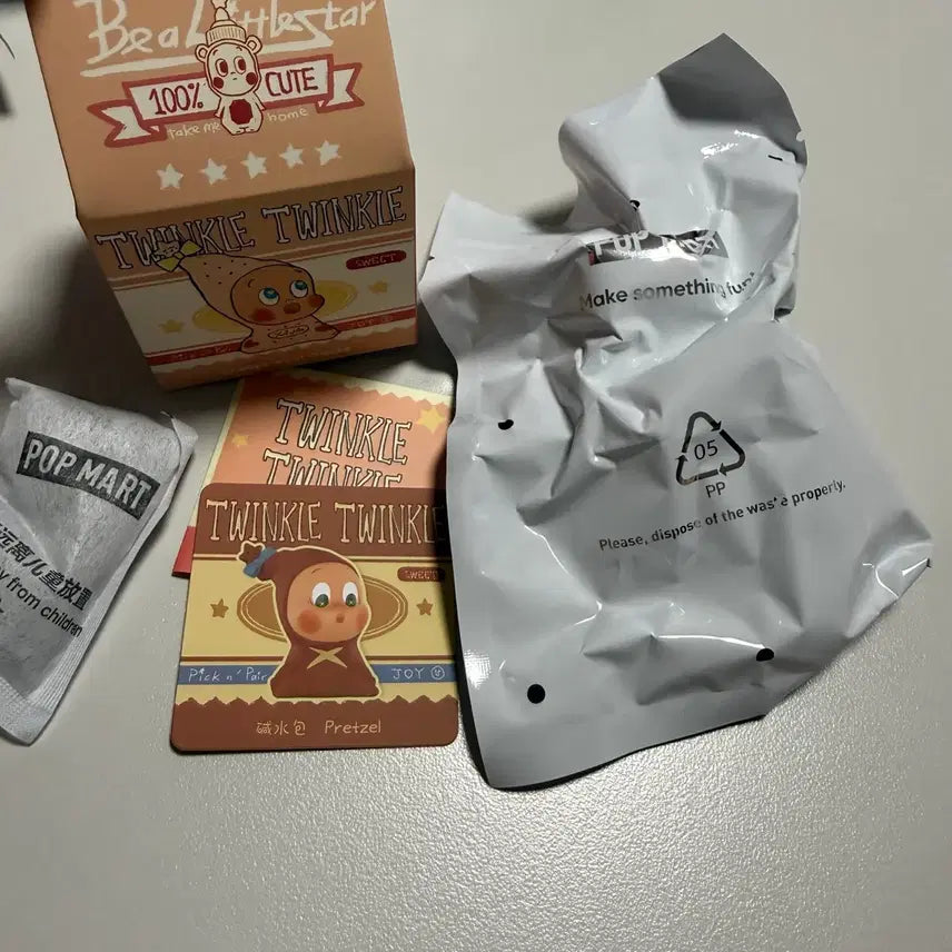 [BUNJANG] Pop Mart Small Star My Taste Combination Series B Pretzel Figure (Sealed) / (미개봉) 팝마트 작은별 나만의 맛조합 시리즈 B 프레첼 피규어