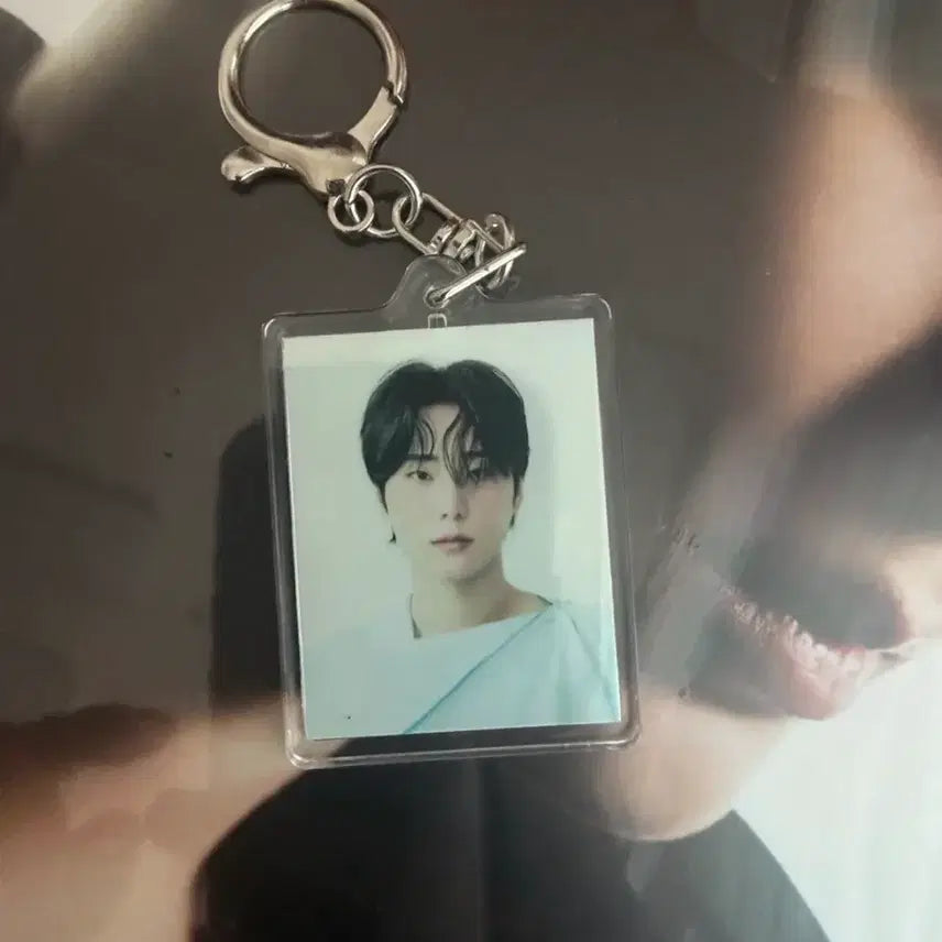 [BUNJANG] Youngest Album Keychain / Youngest 앨범 키링