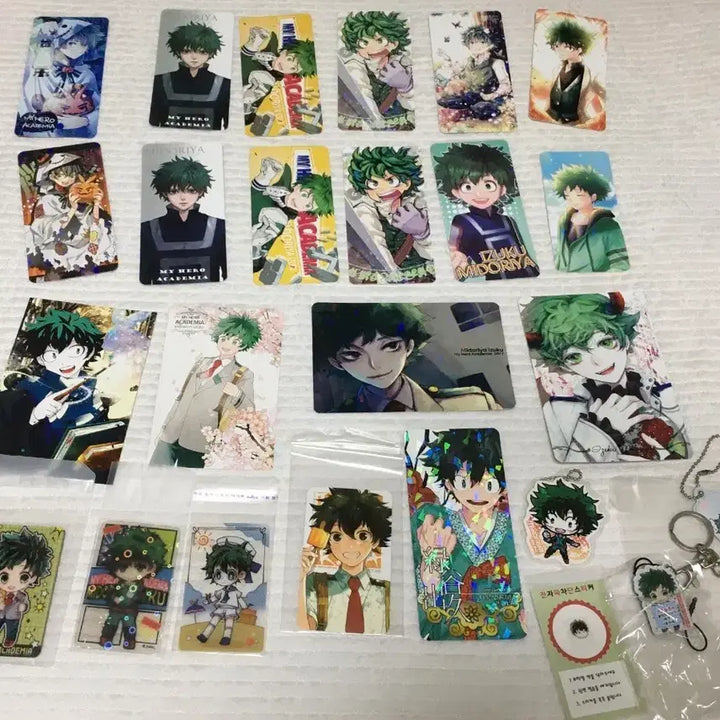 [BUNJANG] My Hero Academia Izuku Midoriya Non-Official Goods (Photocard, Keychain, Mirror, Badge) / 히로아카 미도리야 비공굿(포카, 키링, 거울, 뱃지)