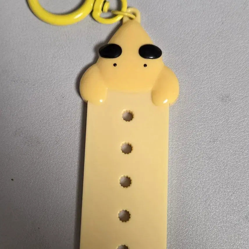[BUNJANG] Pixelie Kakbyeol Name Tag Keychain / 픽셀리 각별 이름표 키링 원가 이하로 판매합니다.