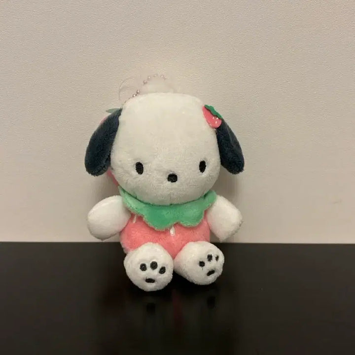 [BUNJANG] Strawberry Pochacco Keychain / 딸기 포차코 키링