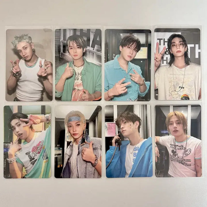 [BUNJANG] Stray Kids This &amp; That Popup T-Shirt Photocard Bundle Set / 스키즈 this &amp; that 팝업 티셔츠 포카 일괄 양도