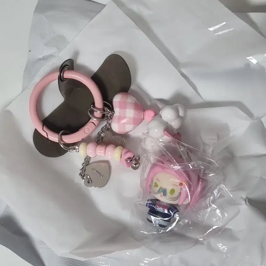 [BUNJANG] Alien Stage Mizi Rissal Figure Keyring / 에일리언 스테이지 미지 에이스테 명동 팝업 쌀알 피규어