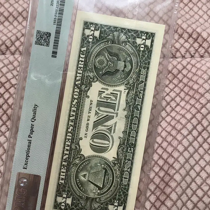 [BUNJANG] United States 2006 $1 Bill PMG 66 EPQ Rare Radar Serial Number / 미국 1달러 / PMG 66EPQ / 레이더 희귀 번호