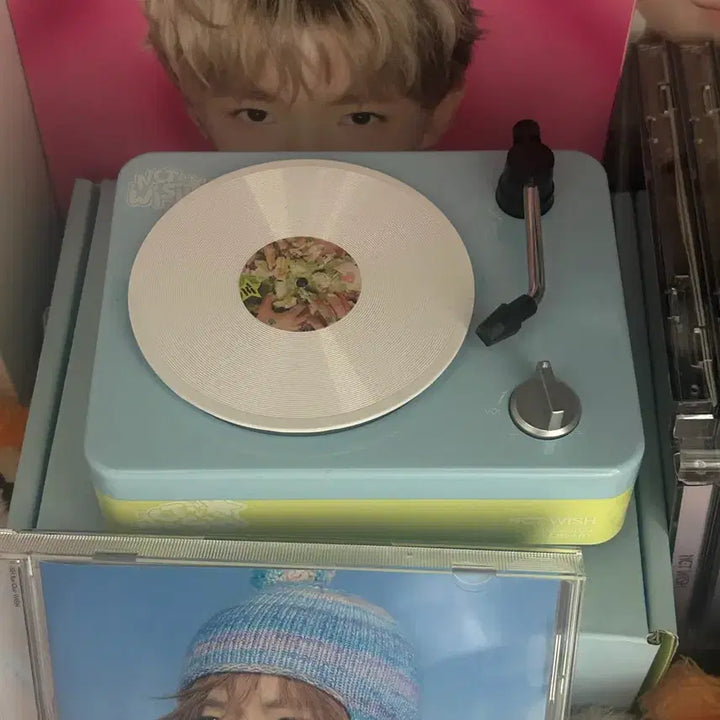[BUNJANG] NCT WISH Yuushi 1st Anniversary Turntable Photocard Bundle / 엔시티위시 1주년 턴테이블 유우시 포카 포함 nct wish