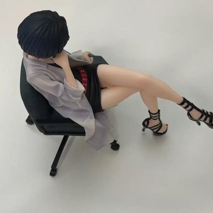 [BUNJANG] Persona 5 Tae Takemi Figure / 페르소나5 타케미 타에 피규어 조커 아마미야 렌