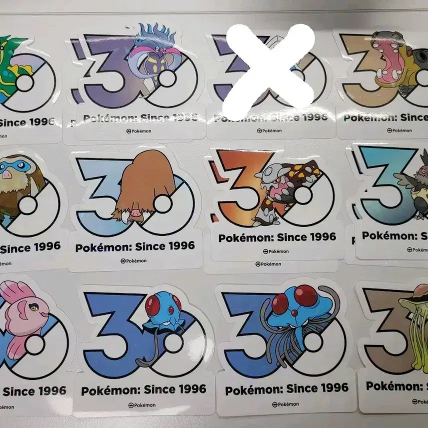 [BUNJANG] Pokemon 30th Anniversary Logo Stickers Set / (원가판매/교환) 포켓몬 30주년 로고 스티커 누니머기 브이젤 차데스 나목령 지가르데 캐터피 알로라 모래두지 로토무 타만타 찌르꼬 푸크린 유크시 설운 캐스퐁 꼬지지 레오꼬 레지락