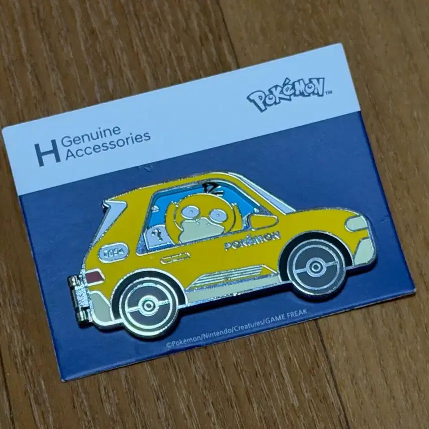 [BUNJANG] Hyundai Motors Pokemon Metal Pin Badge Psyduck / 현대자동차 포켓몬 메탈 핀뱃지 고라파덕