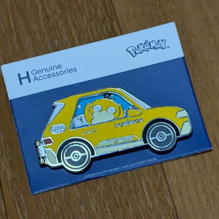 [BUNJANG] Hyundai Motors Pokemon Metal Pin Badge Psyduck / 현대자동차 포켓몬 메탈 핀뱃지 고라파덕