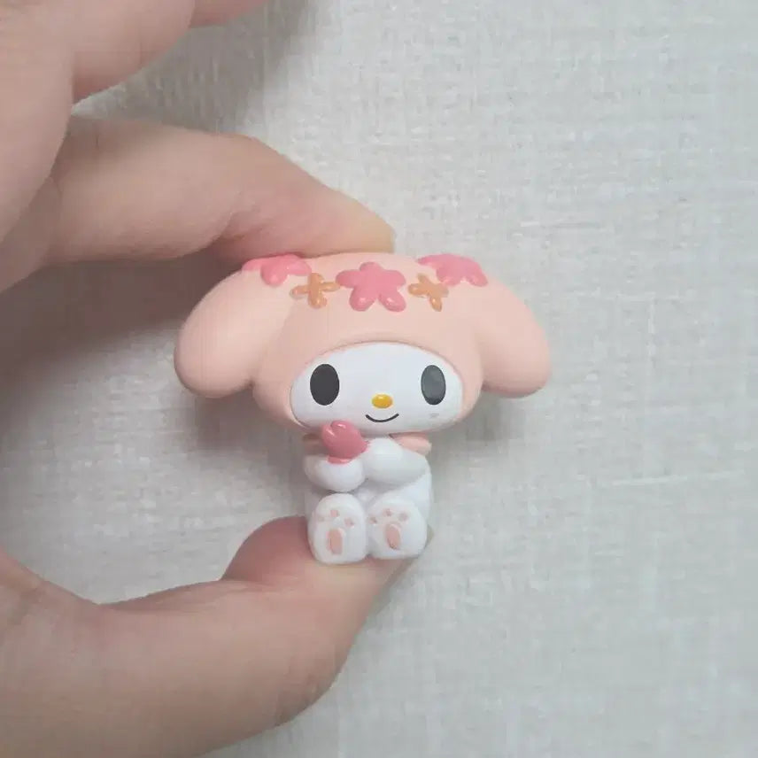 [BUNJANG] Sanrio My Melody Flower Crown Mini Figure / 산리오 마이멜로디 꽃관 미니 피규어
