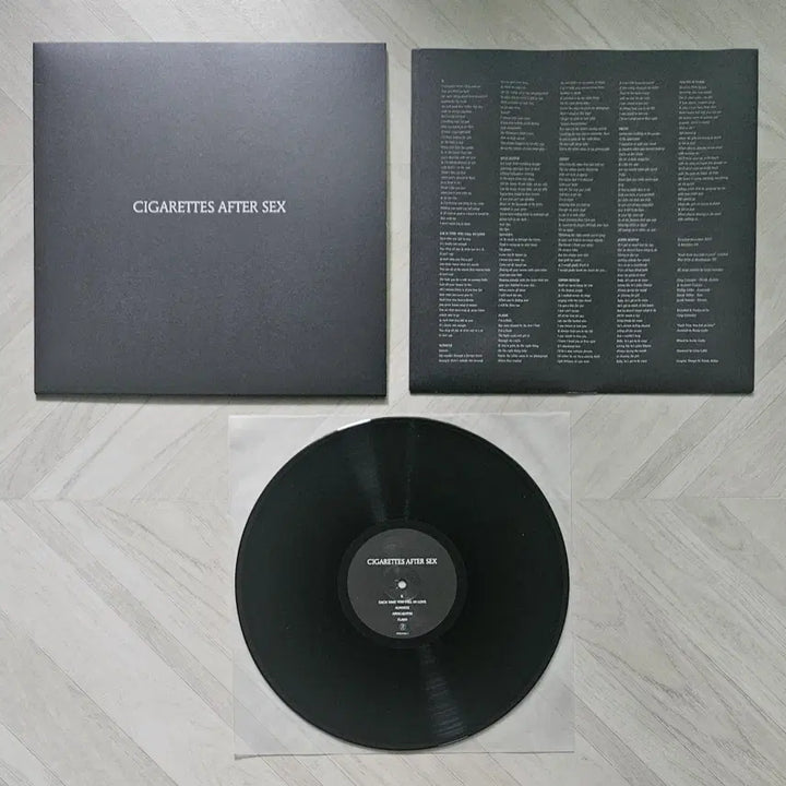 [BUNJANG] Cigarettes After Sex - German Import Black LP / 시가렛 씨가렛 After Sex - 독일 수입반 블랙 LP 섹후땡