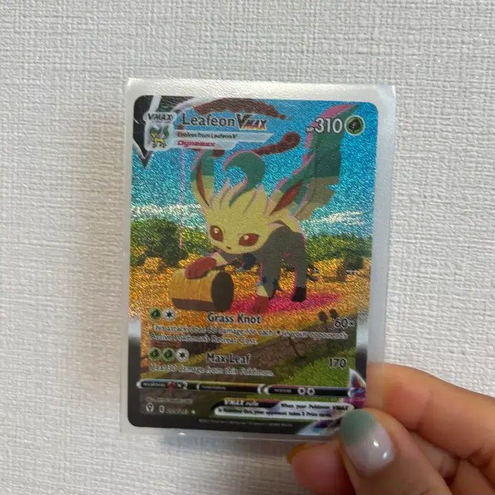 [BUNJANG] Leafeon VMAX 205/203 Alternate Art Secret Rare Trading Card / 리피아 VMAX 판매합니다