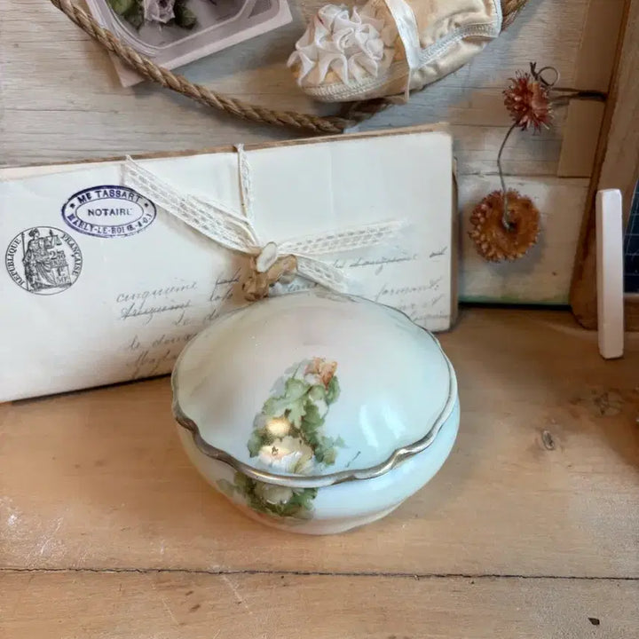 [BUNJANG] 1900s German Antique Bavaria Floral Porcelain Powder Box / Jewelry Box / 1900년대 독일 앤틱 바바리아 플로럴 포슬린 파우더 박스 / 보석함