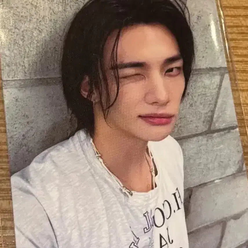 [BUNJANG] Stray Kids Hyunjin This &amp; That 2nd Week Studio Live Photocard / 스키즈 현진 공방 포카 2주차 디스앤댓  사녹 포토카드 this &amp; that