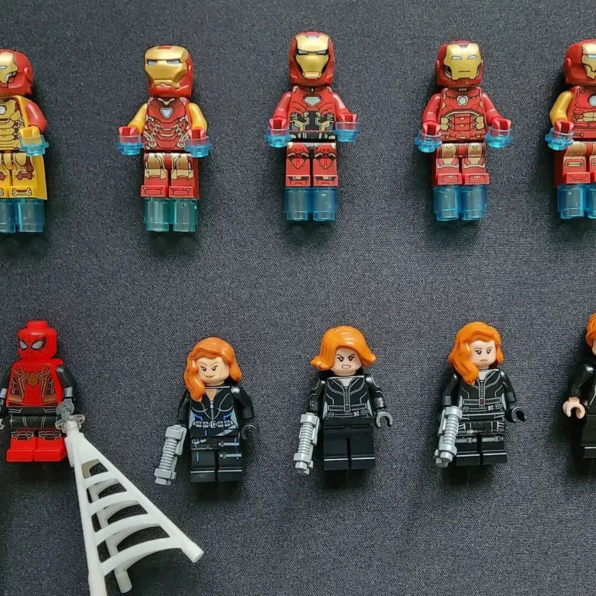 [BUNJANG] LEGO Minifigure Collection - 26 Hero Figures + 5 Polybags / 레고 히어로 피규어(새상품)26개 + 폴리팩 5개 일괄로 20만원 판매합니다