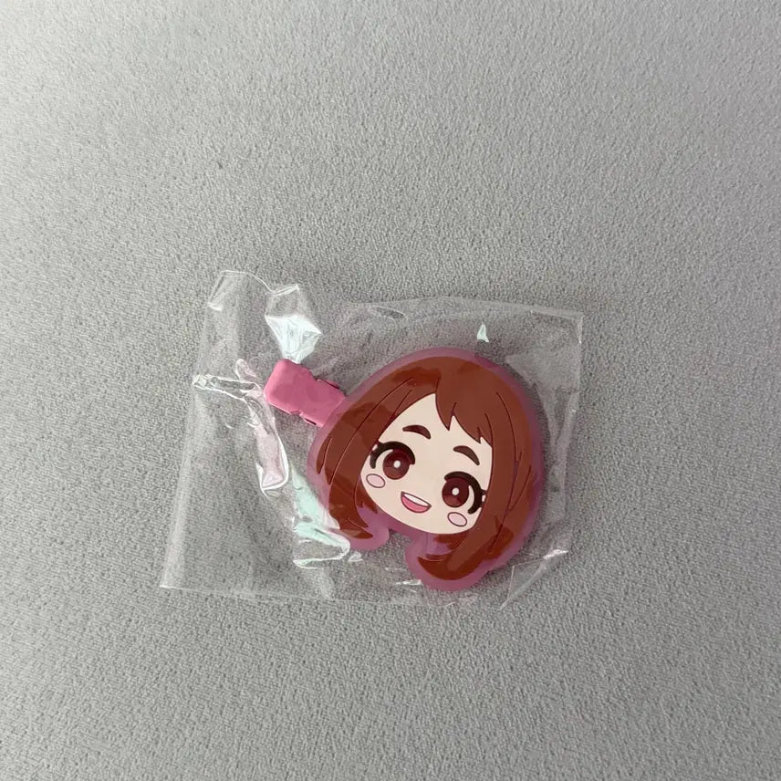 [BUNJANG] My Hero Academia Ochaco Uraraka "Front Hair Clip" Bundle Set / 나의 히어로 아카데미아 나히아 히로아카 우라라카 오챠코 앞머리 클립 헤어핀 카페 특전 일괄