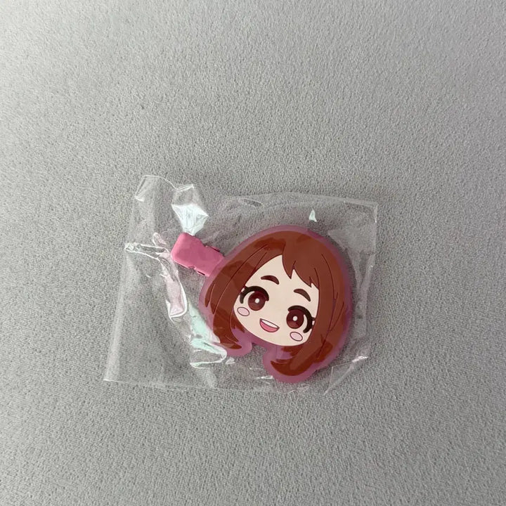 [BUNJANG] My Hero Academia Ochaco Uraraka "Front Hair Clip" Bundle Set / 나의 히어로 아카데미아 나히아 히로아카 우라라카 오챠코 앞머리 클립 헤어핀 카페 특전 일괄
