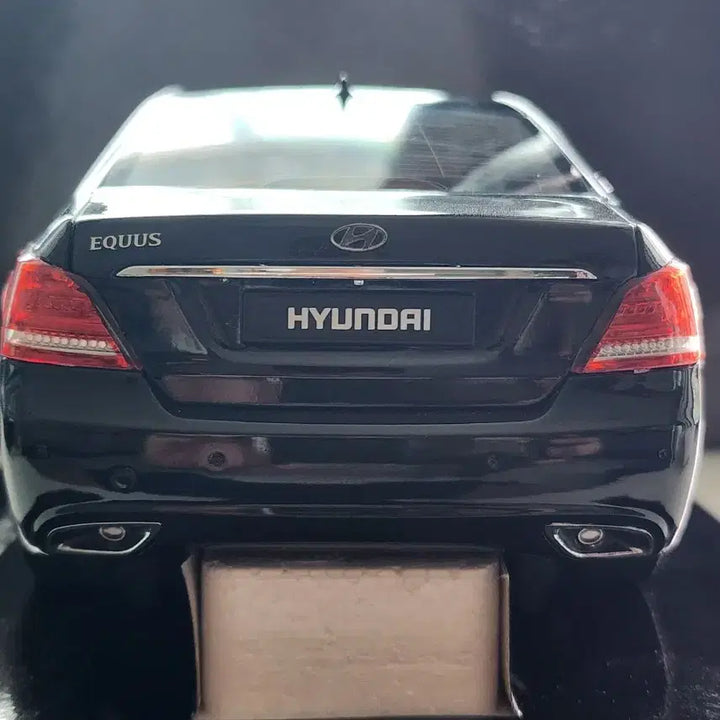 [BUNJANG] 1:18 Minikraft Hyundai Equus VS500 Black FL North American Export Diecast / 1:18 미니크래프트 현대 에쿠스 VS500 블랙 FL 북미 수출형 다이캐스트