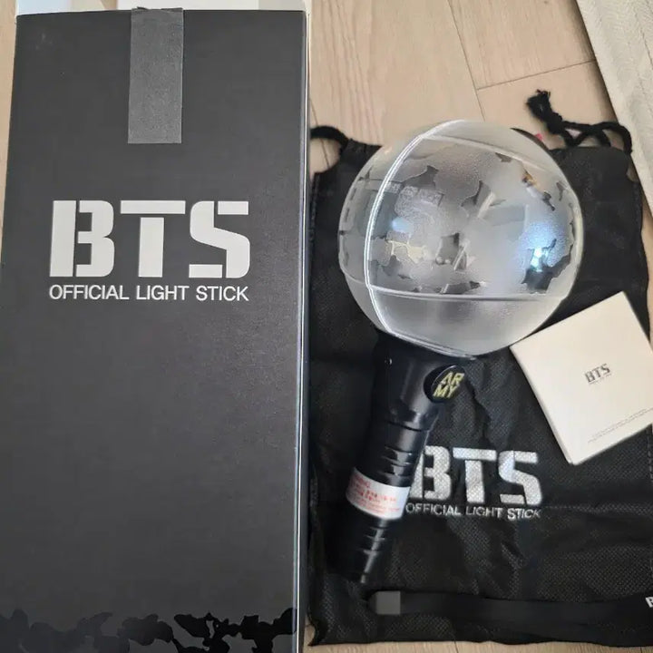 [BUNJANG] BTS Official Light Stick ver.1 / 방탄소년단 BTS 응원봉 ver.1