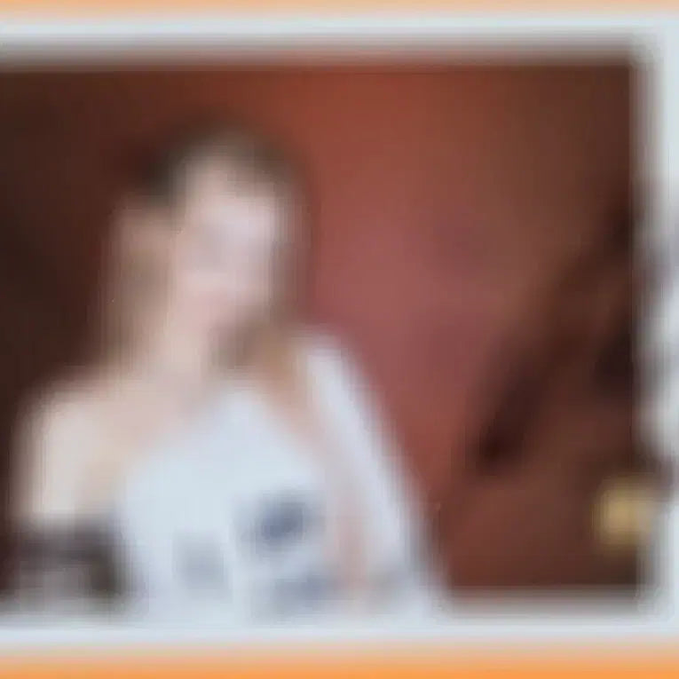 [BUNJANG] ARTMS Jinsoul Signed Polaroid Photo / 아르테미스 진솔 싸폴 ARTMS Jinsoul signed polaroid