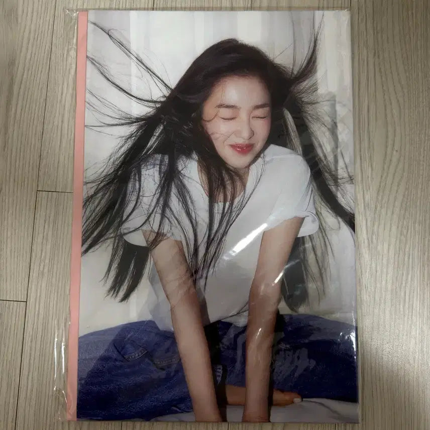 [BUNJANG] Irene Exhibition 1page Photobook Exclusive Version / 아이린 전시회 1page 포토북 익스클루시브 버전