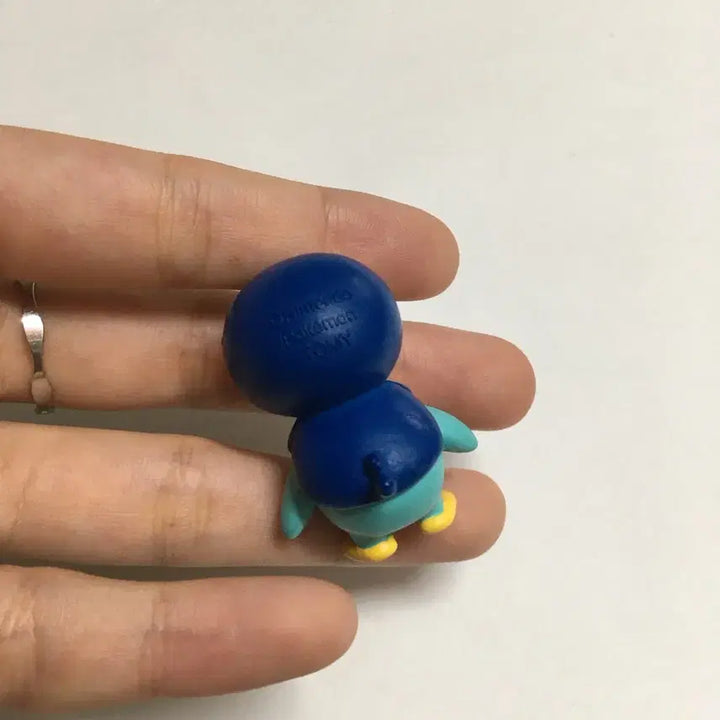[BUNJANG] Pokemon Piplup Figure, Goods, Plush, Badge, Card / 포켓몬스터 포켓몬 팽도리 펭도리 피규어 가챠 굿즈 인형 뱃지 카드