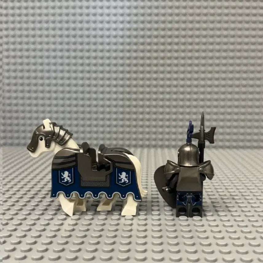 [BUNJANG] LEGO Smilebrick Castle Valbuta Version 2 + Horse Binding Set / 레고 스마일브릭 캐슬 발부타 버전 2 + 말바딩 세트 (신형 정품말 포함)