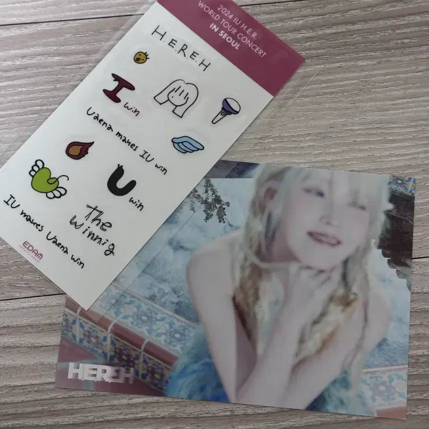 [BUNJANG] IU her Concert 3rd Round Lucky Draw Photocard / 아이유 her콘서트 3회차 역조공포카