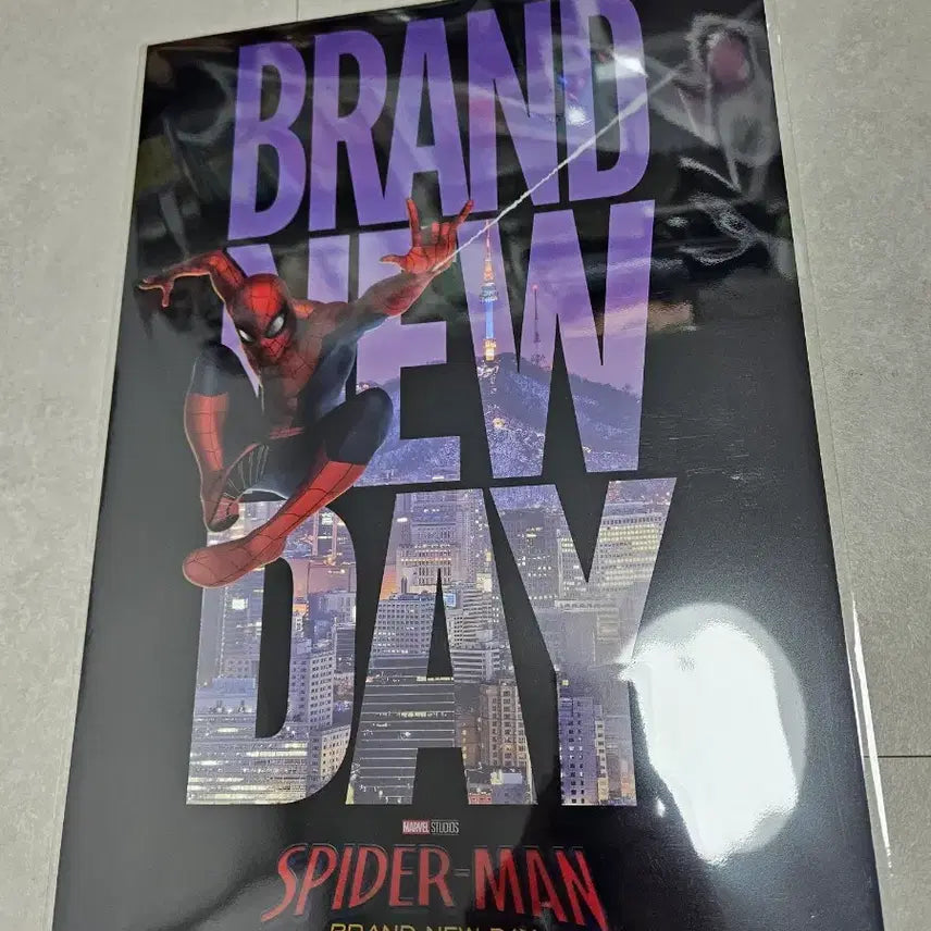 [BUNJANG] Spider-Man Brand New Day 3rd Week Theater Exclusive PET Poster (Sealed) / 스파이더맨 브랜드 뉴데이 3주차 극장특전 pet 포스터 미개봉 새제품 판매합니다