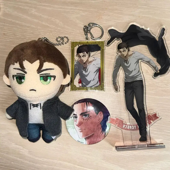 [BUNJANG] Attack on Titan Eren Yeager Final Season Doll, Can Badge, Acrylic Stand, Keyring Bundle Set / 진격거 진격의거인 19 에렌 파이널 인형 캔뱃지 아크릴스탠드 키링 일괄