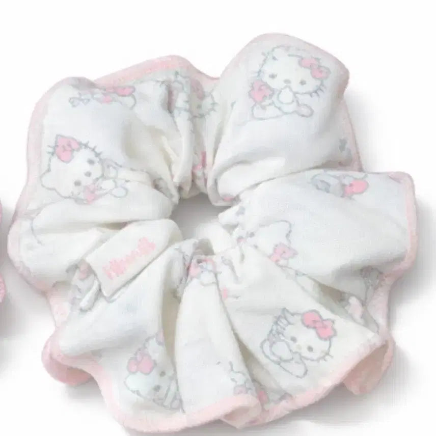 [BUNJANG] FillyMilly Angel Kitty Scrunchie / 필리밀리 천사키티 스크런치 엔젤키티 스크런치