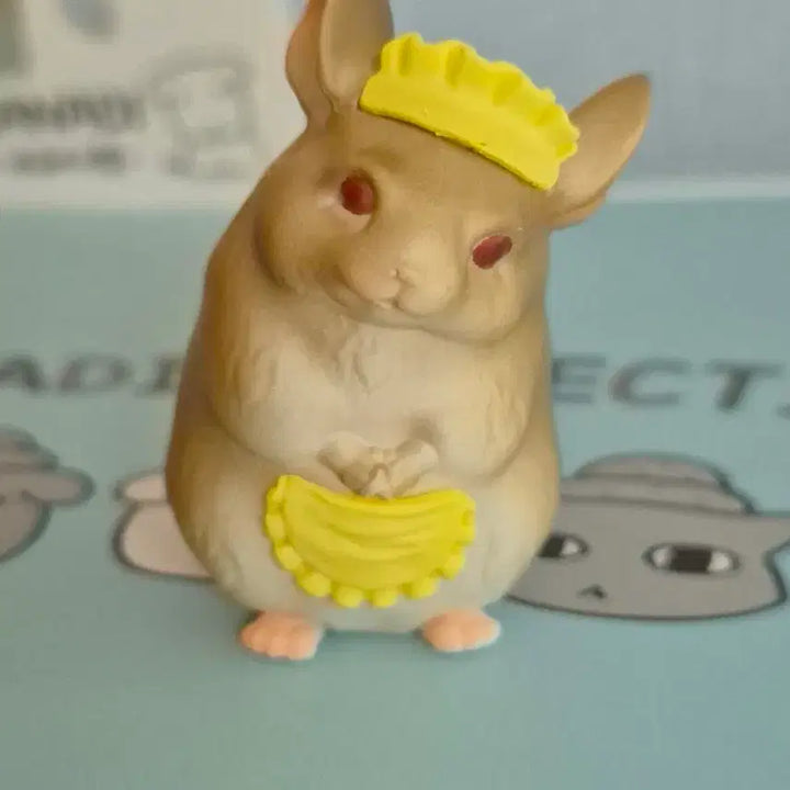 [BUNJANG] Chiratchayimase Chinchilla Maid Gacha Figure / 가챠 치랏샤이마세 친칠라 메이드 판매