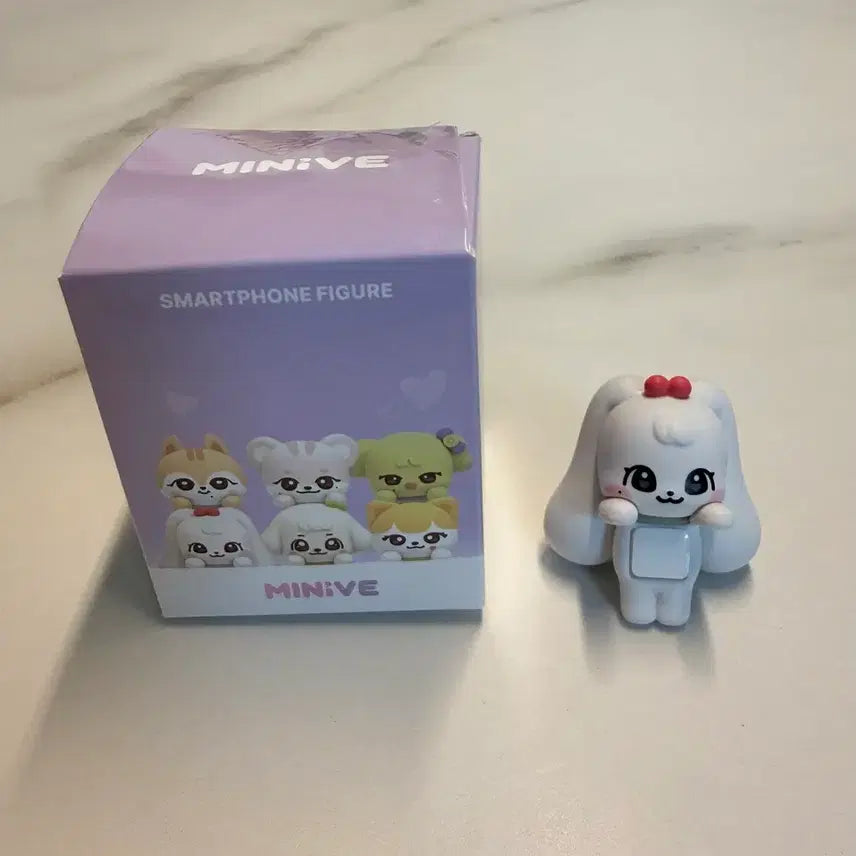 [BUNJANG] MINIVERIPHONE Figure - Cheery Wonyoung / 미니브 스마트폰 피규어 히퍼 체리 원영