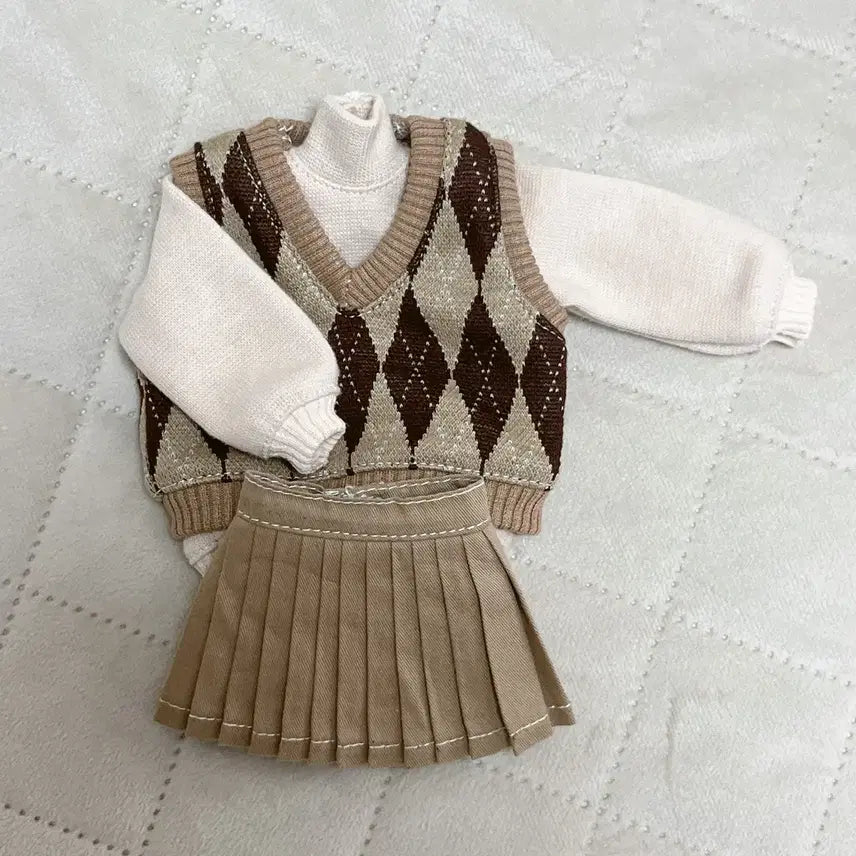 [BUNJANG] 1/6 Scale Beige Outfit Set / usd 1/6 베이지 의상 세트