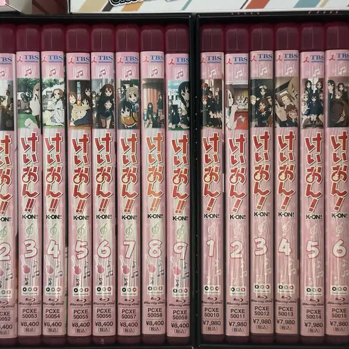 [BUNJANG] K-On! Blu-ray Season 1 &amp; 2 + Tapestry Set (Mio Excluded) / (~9/5) 케이온 블루레이 1기, 2기 + 태피스트리 7종