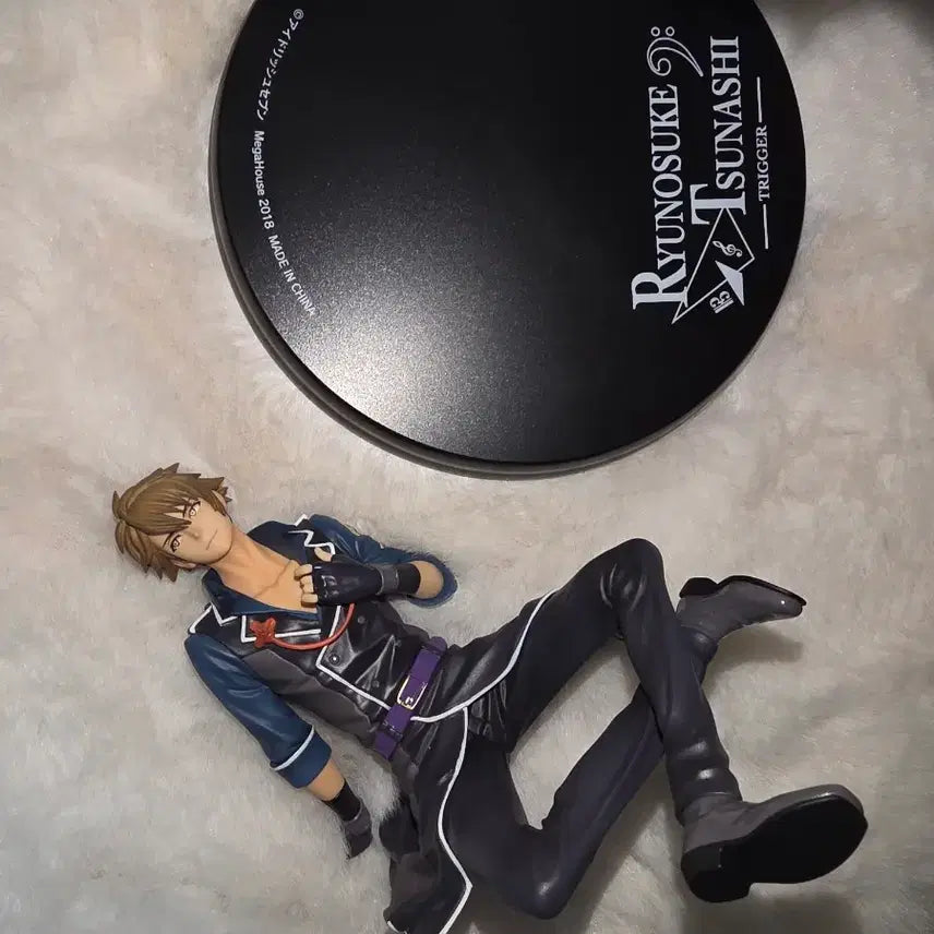 [BUNJANG] IDOLiSH7 Tsunashi Ryunosuke Palmate Figure / 박스0)아이돌리쉬세븐 아이나나 츠나시 류노스케 류 팔메이트 피규어 트리거 TRIGGER IDOLISH7