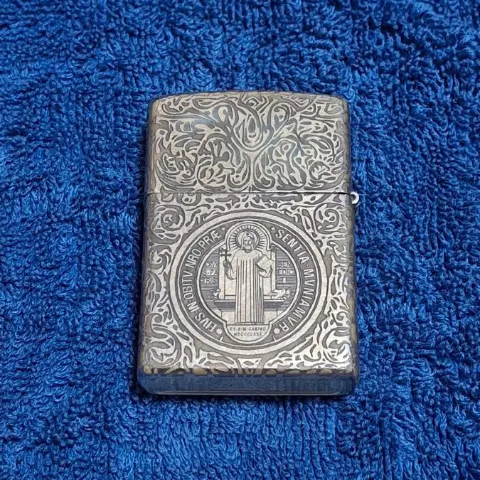 [BUNJANG] 15 Year Custom Engraved Brass Zippo Lighter / 15년) 콘스탄틴 성 베네닉토 레이져 각인 커스텀 황동지포