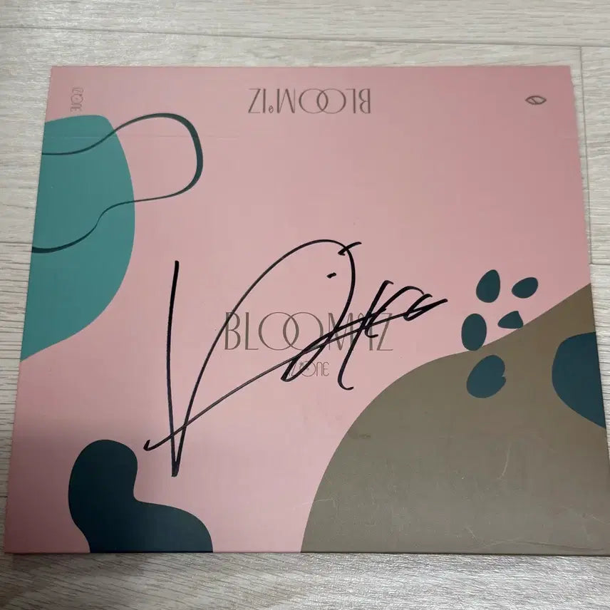 [BUNJANG] IZ*ONE Secret Diary &amp; Album Merchandise Bundle Set / 아이즈원 시크릿 다이어리 및 앨범 구성 굿즈 일괄