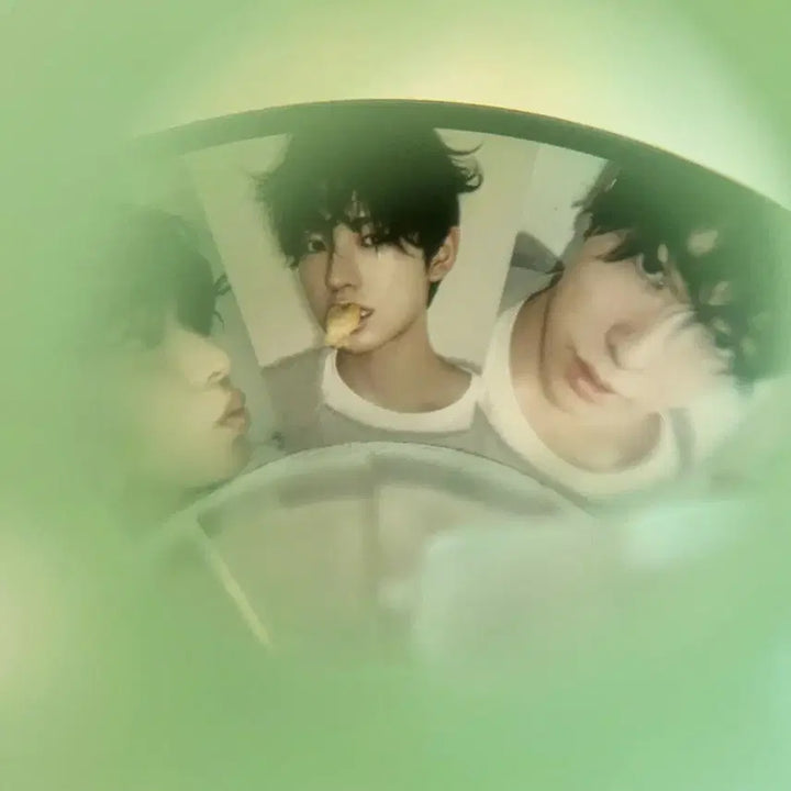 [BUNJANG] STAYC Keyring Album (Yoon Ver., Type B) / !가격내림! 스테디 키링 앨범 (유우시버전, 타입B 버전 입니다!) (가격제안 받습니다!)