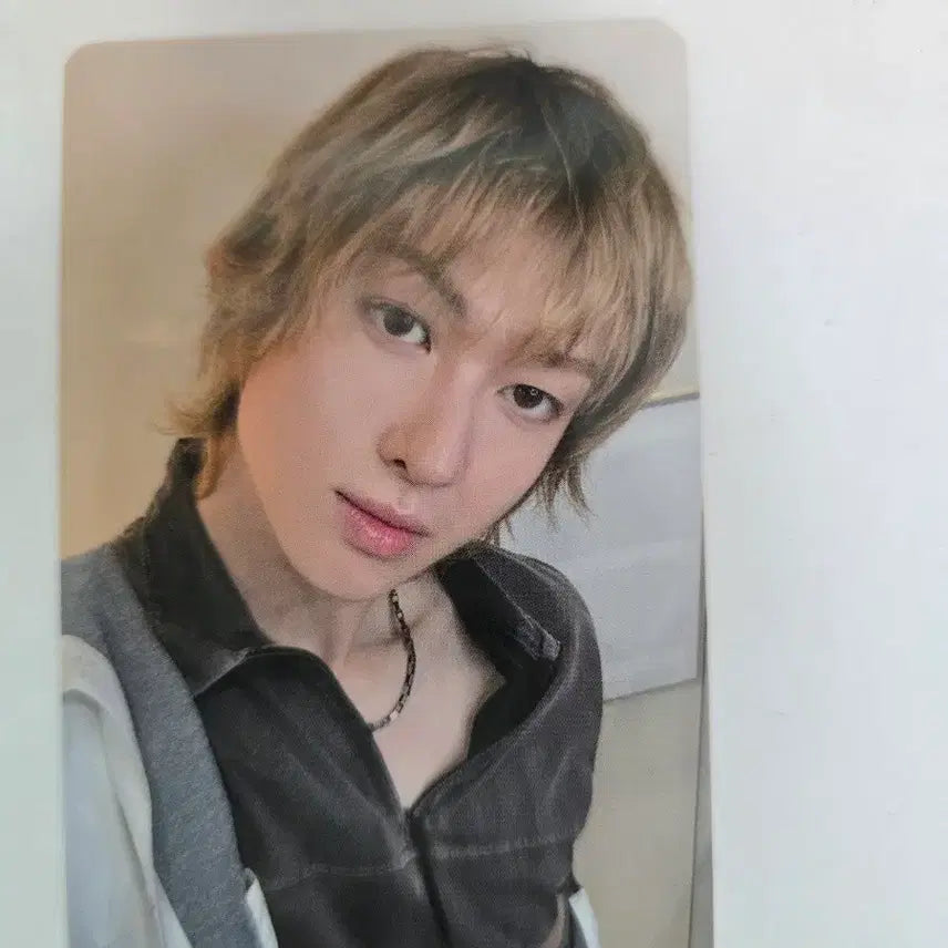 [BUNJANG] Corliss Martin Wittiz POB Photocard / 코르티스 마틴 이즈위 미공포