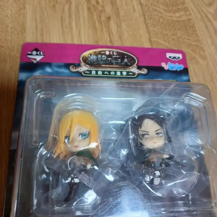 [BUNJANG] Attack on Titan Ichiban Kuji Prize G Ymir &amp; Christa Figure Set / 제일복권 고전 진격의 거인 G상 유미르 &amp; 크리스타 피규어 세트