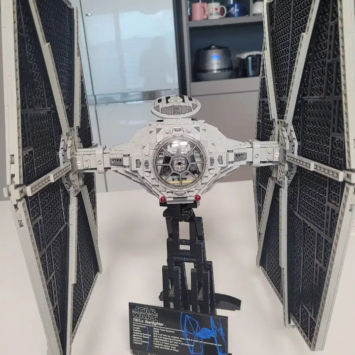 [BUNJANG] LEGO 75095 Star Wars UCS TIE Fighter / 레고 75095 스타워즈 UCS 타이파이터