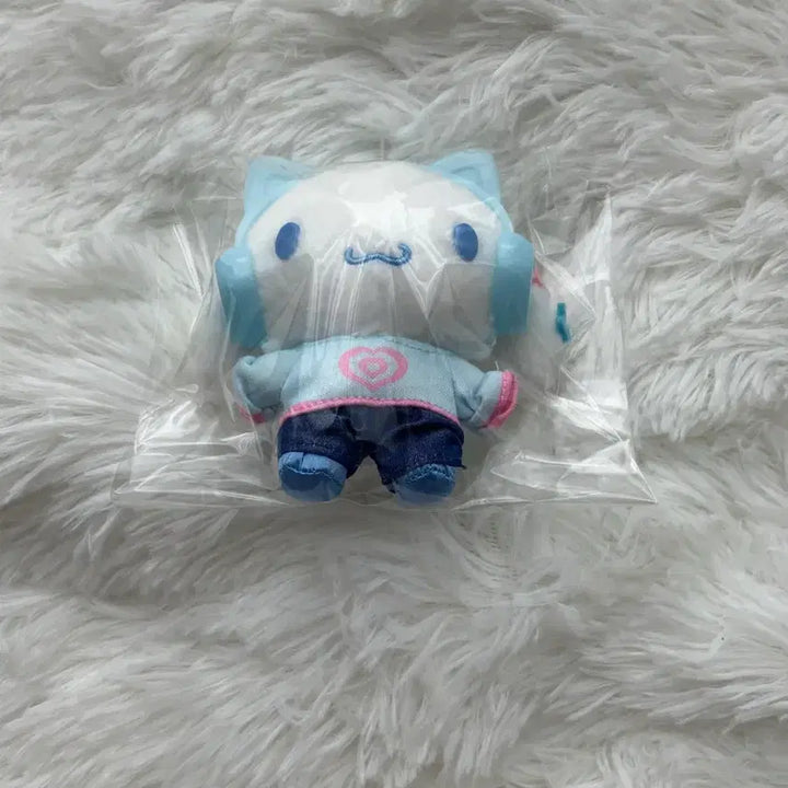 [BUNJANG] Sanrio Cinnamonroll Official Plush Doll / 산리오 시나몬롤 정품 인형