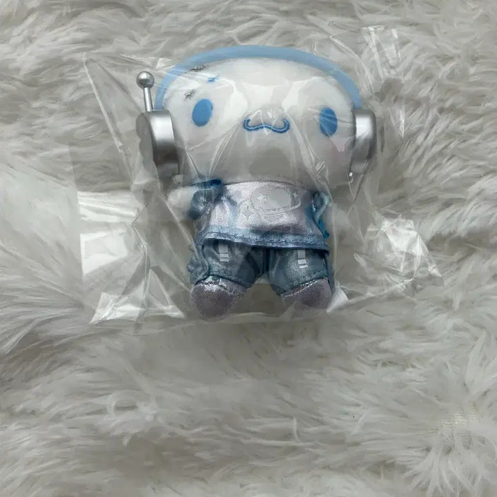 [BUNJANG] Sanrio Cinnamoroll Authentic Plush Doll / 산리오 시나몬롤 정품 인형