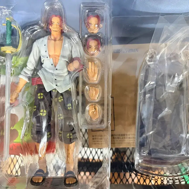 [BUNJANG] One Piece Variable Action Heroes Shanks Figure ver. 1.5 (Includes First Press Limited Parts) / 원피스 베리어블 액션 히어로즈 초회한정 파츠 포함 샹크스 피규어 ver1.5 팝니다.