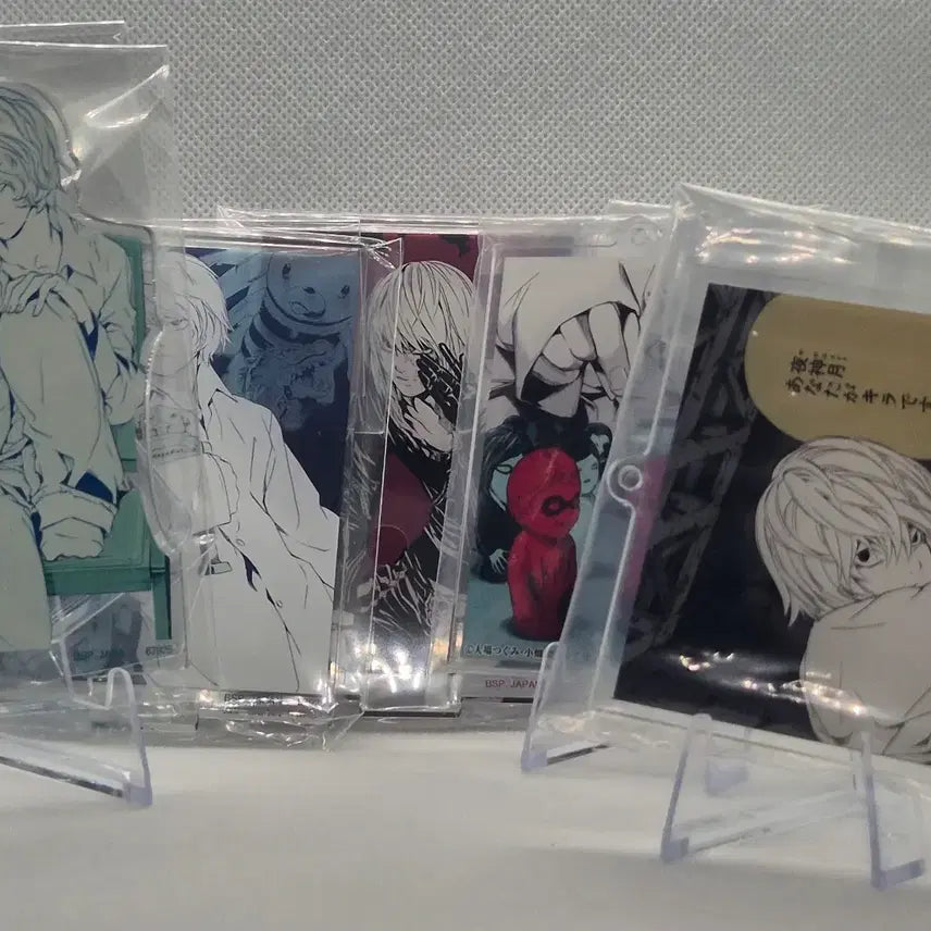 [BUNJANG] Death Note Nia Acrylic Stand/Keychain Bundle Set / [니아니아니아니아니아] 데스노트 니아 아크릴 스탠드/키링 대광기 처분 (야가미 라이트, 당신이 키라입니다)