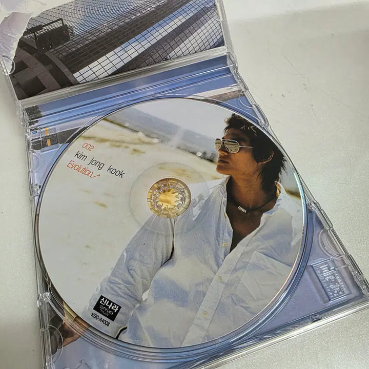[BUNJANG] Kim Jong Kook 2nd Album Evolution / 김종국 2집 Evolution